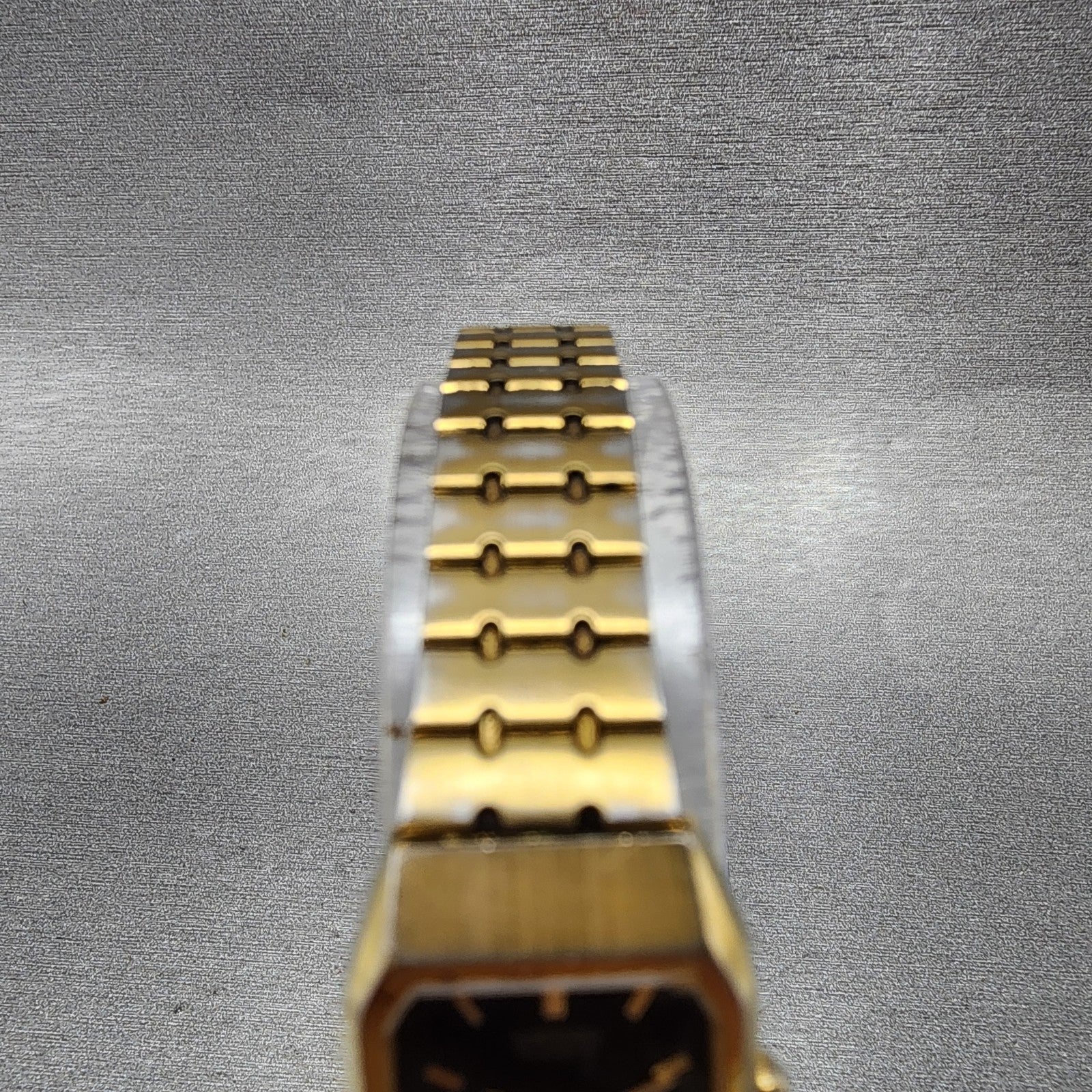 Seiko Tank Watch Women 17mm Black Dial Gold Tone 2Y015D20 Rectangle New Battery3