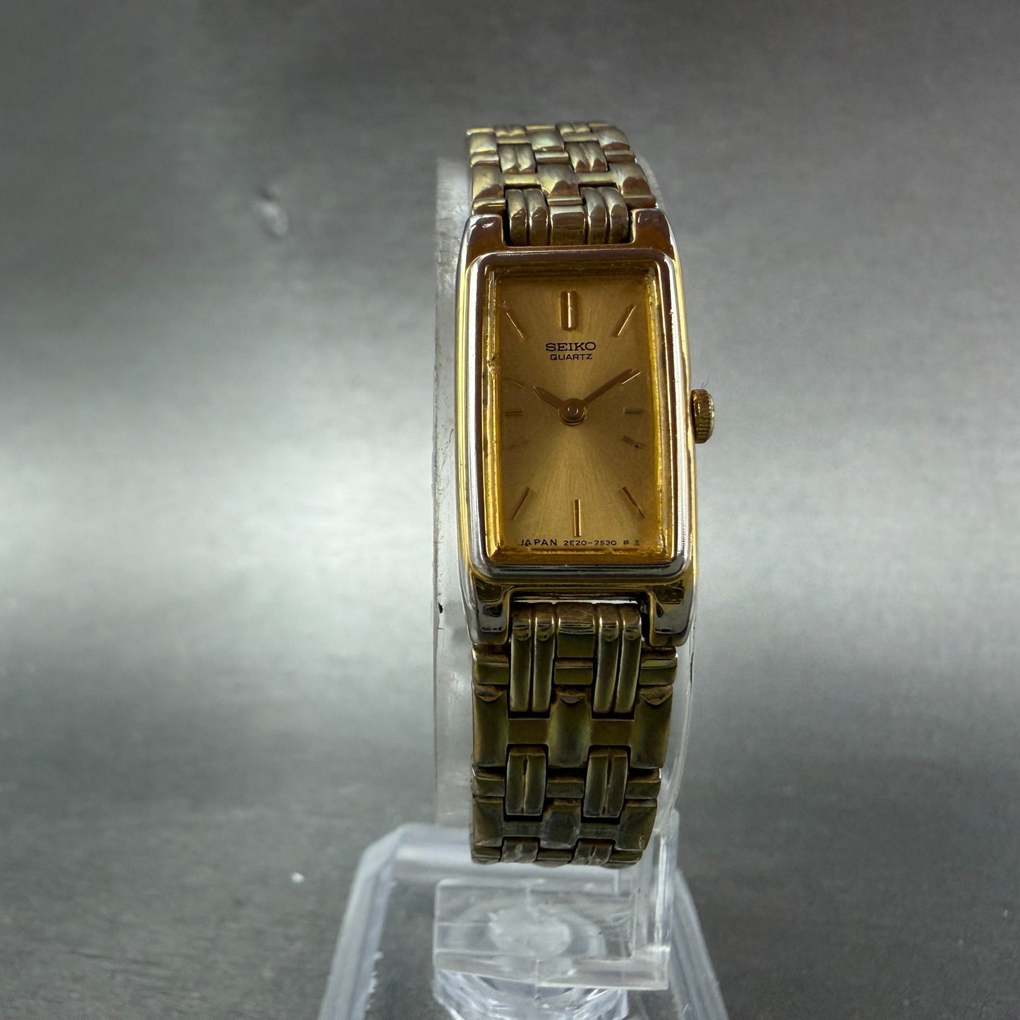 Seiko Tank Watch Women 13mm Champagne Dial Gold Tone VTG 2E20-7029 New Battery5