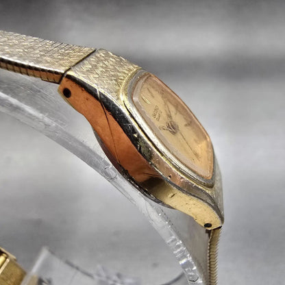 Seiko Watch Women 16mm Gold Dial Gold Tone Oval 2C21-5149 New Battery Vintage3