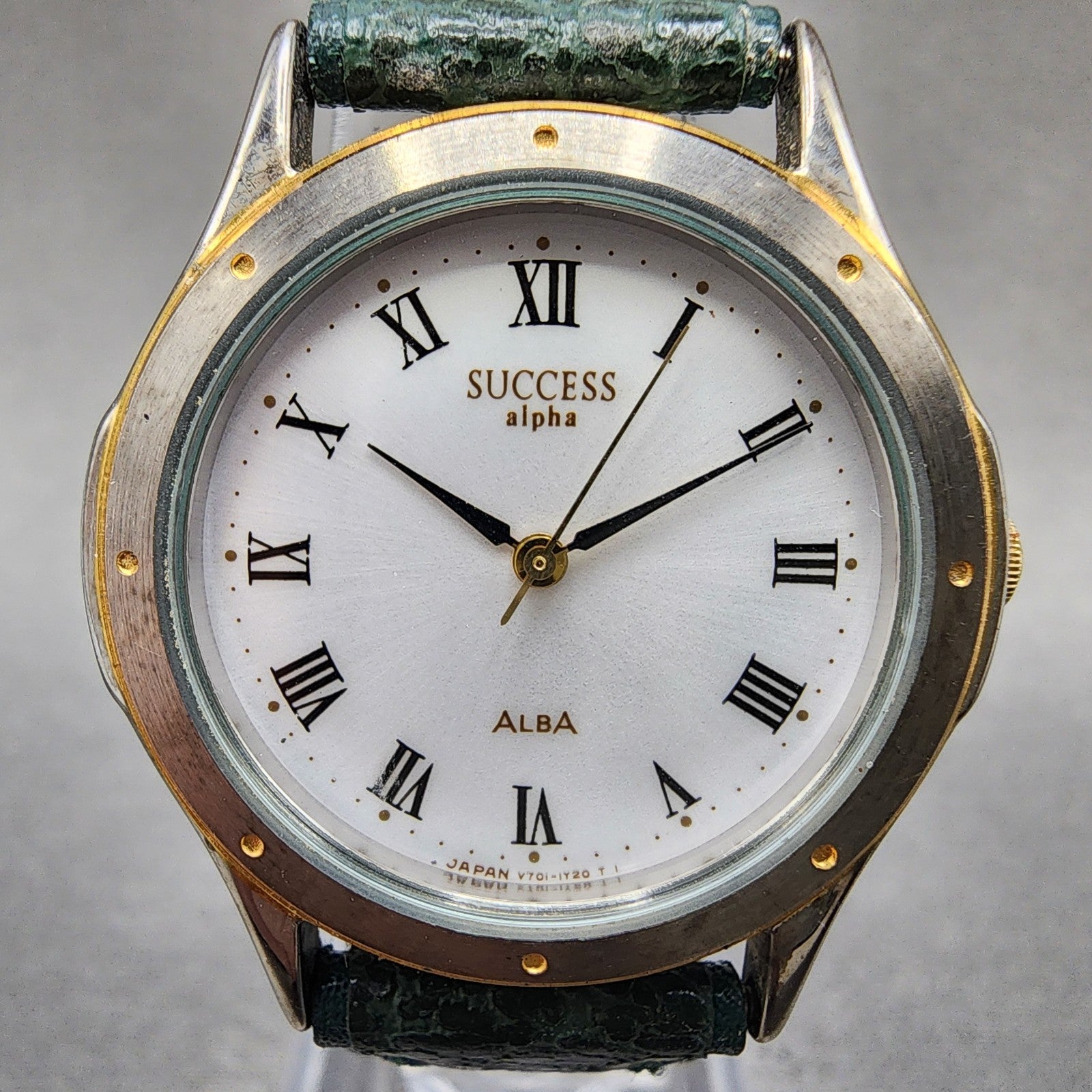 Seiko Alba Success Alpha Watch Women 31mm Silver Dial Two Tone V7011n90 New Bat1