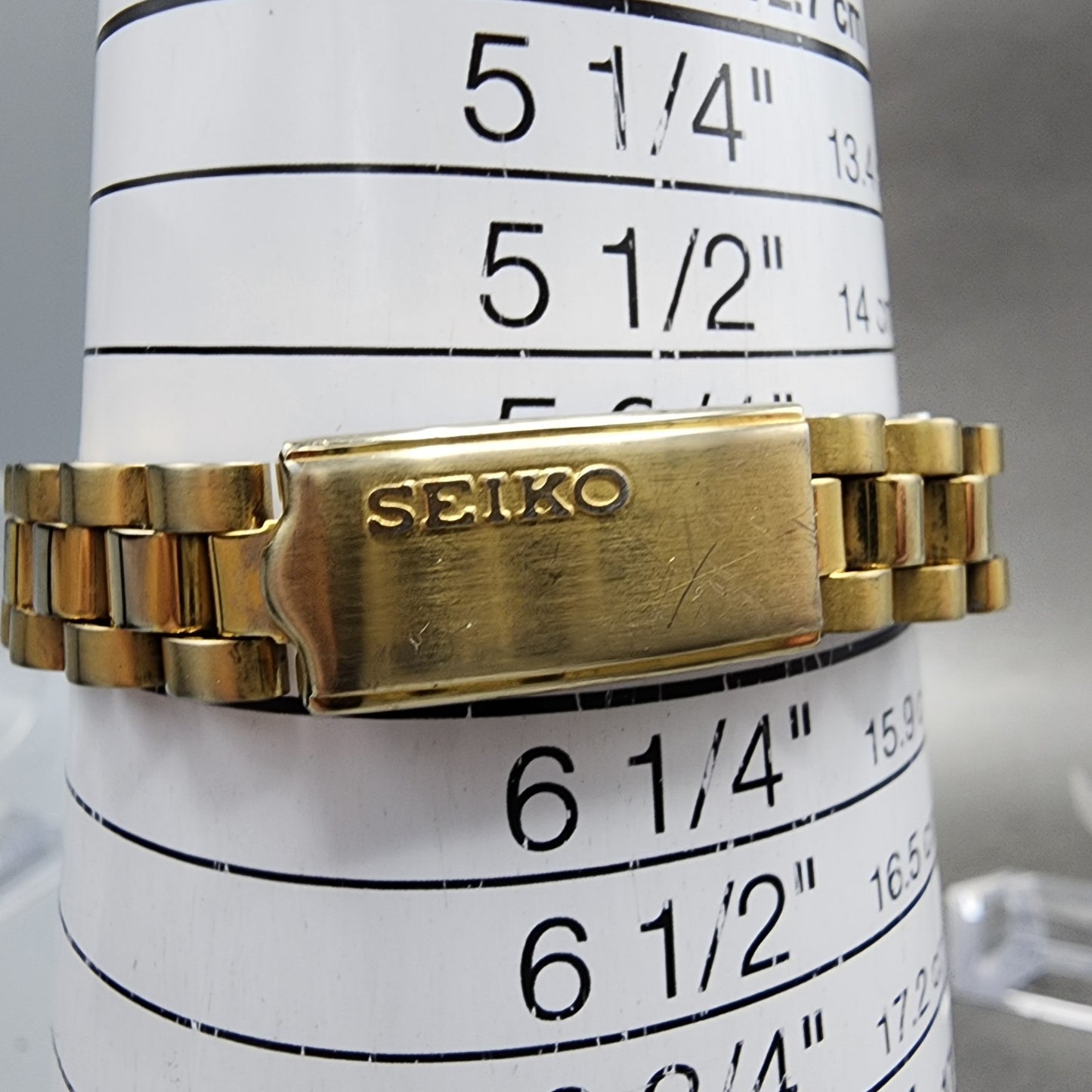 Seiko 5 Automatic Watch Women 24mm Champagne Dial Gold Tone Daydate Runs10