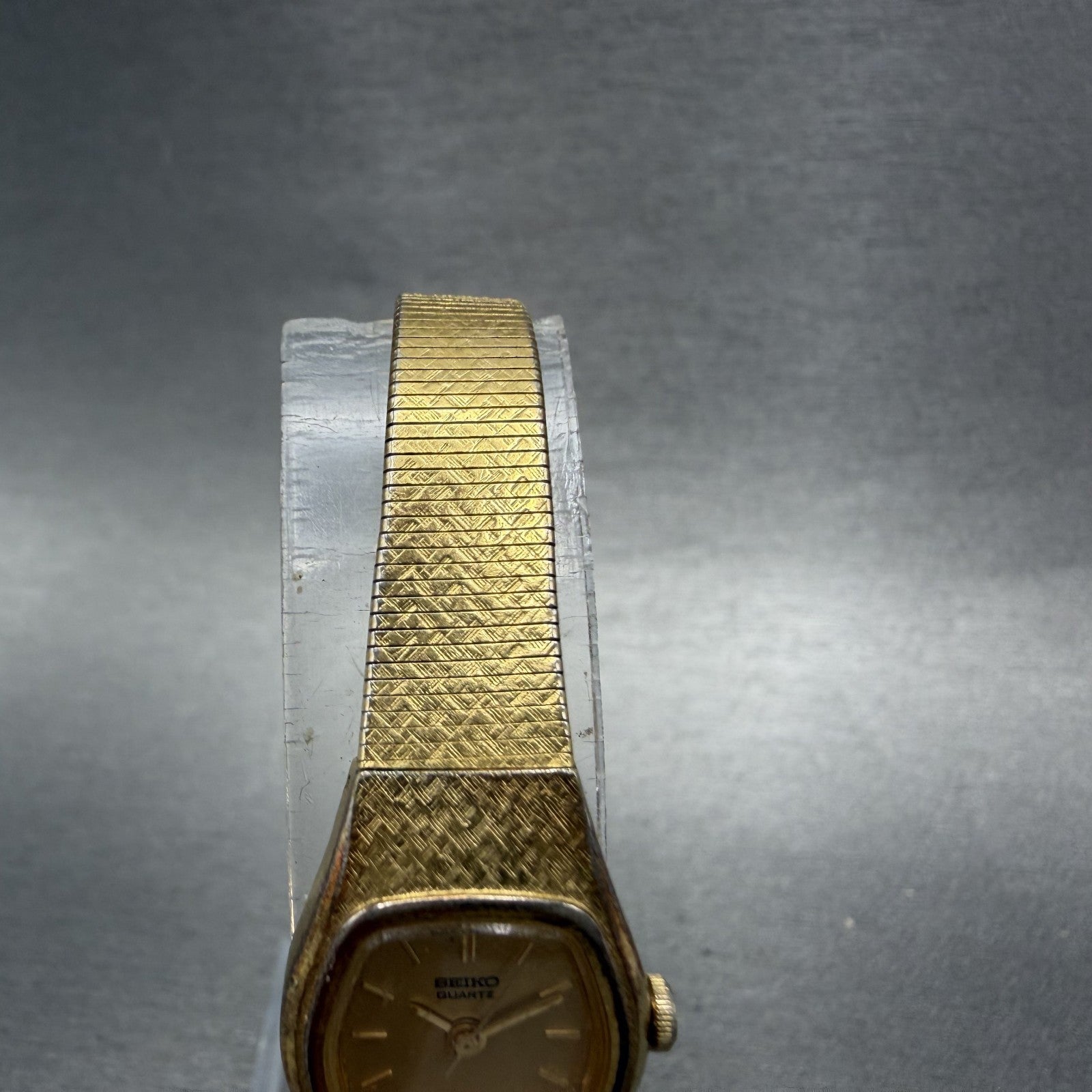 Seiko Watch Women 16mm Gold Dial Gold Tone Hexagon 2C21-5149 New Batt B1 Vintage4