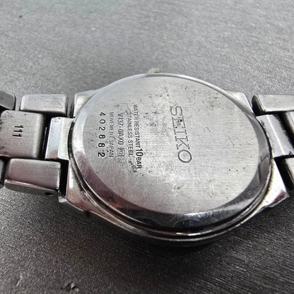 Seiko Solar Watch Women 30mm White Dial Two Tone Date Round V137-0AX0 Runs JP9
