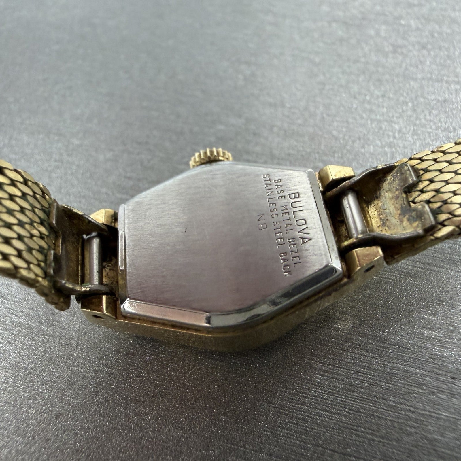 Bulova Watch Women 16mm Champagne Dial Gold Tone Manual Round Vintage Runs9