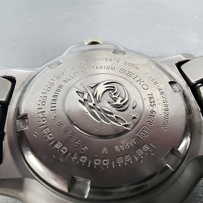 Seiko Scuba Dive Watch Men 38mm MOP Dial Titanium Tone Date 7n356120 PARTS10