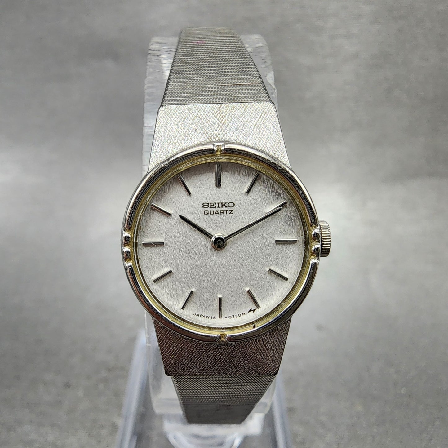Seiko Watch Women 19mm Silver Dial Silver Tone Round 160129 New Battery VTG0
