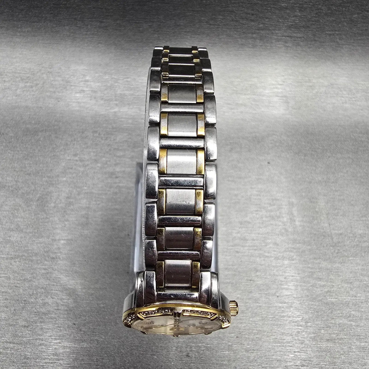 Bulova Diamond Watch Women 26mm MOP Dial Two Tone Date Round 98R107 New Batt 784