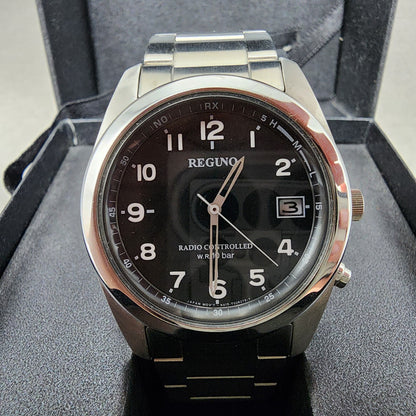 Reguno Watch Men 37mm Black Dial Silver Tone Date Solar H415T017274 Works1