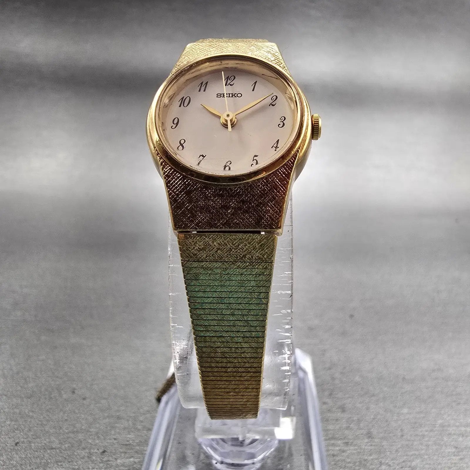 Seiko Watch Women 19mm Cream Dial Gold Tone Round V401-1819 New Battery Vintage5