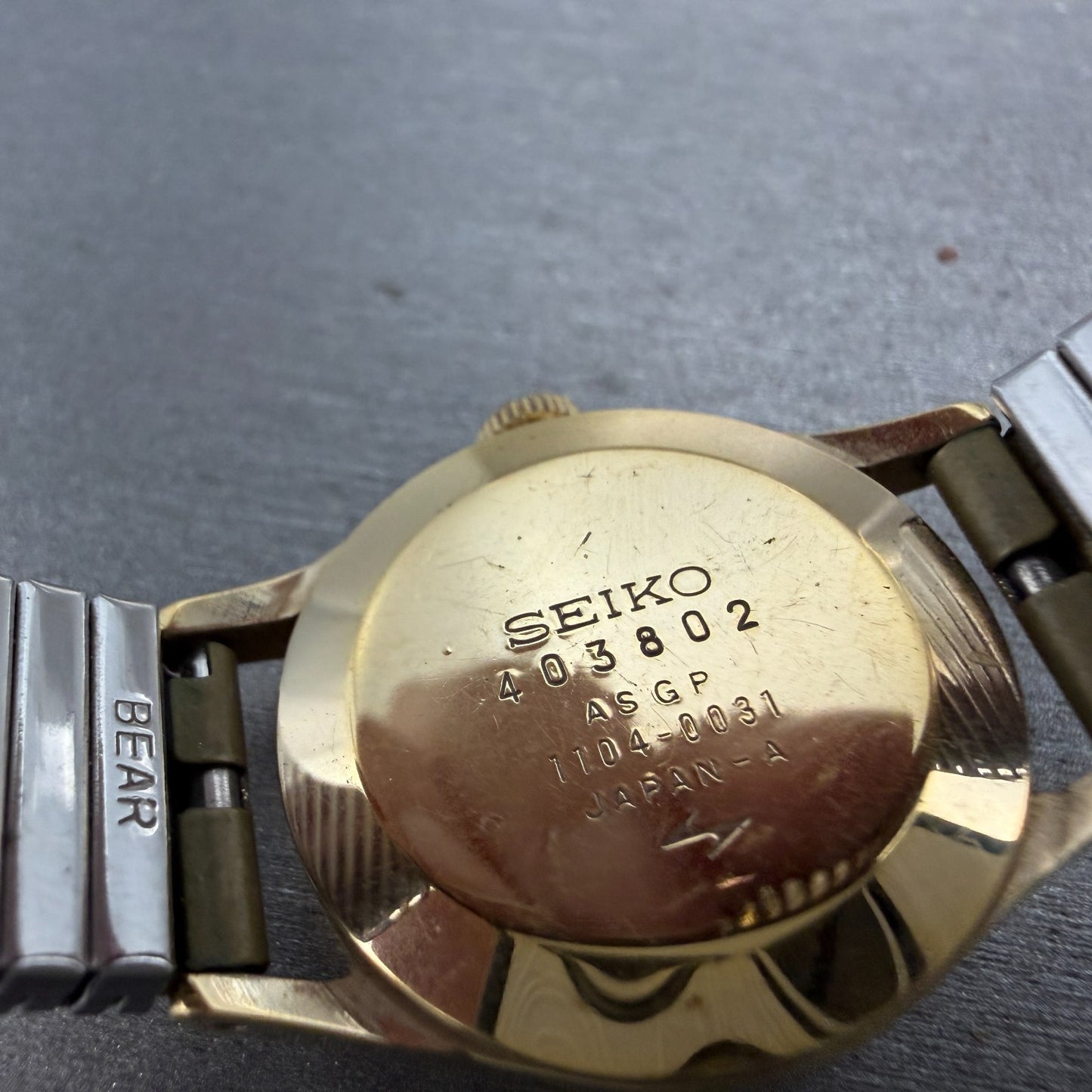 Seiko Watch Women 23mm White Dial Gold Plated Manual Wind 1104-0031 Runs GV69