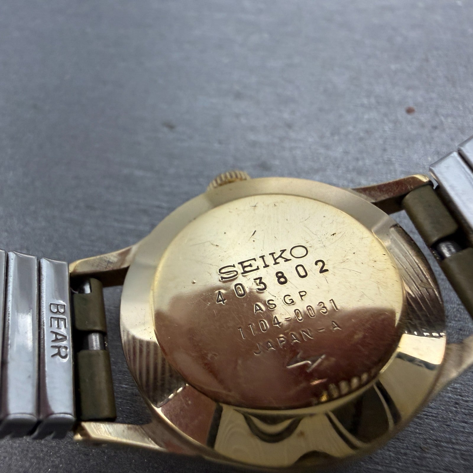 Seiko Watch Women 23mm White Dial Gold Plated Manual Wind 1104-0031 Runs GV69