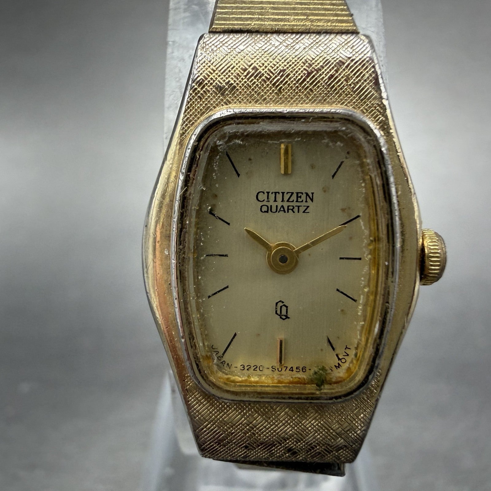 Citizen CQ Watch Women 17mm Champagne Dial Gold Tone 3220-S16881 New Battery1