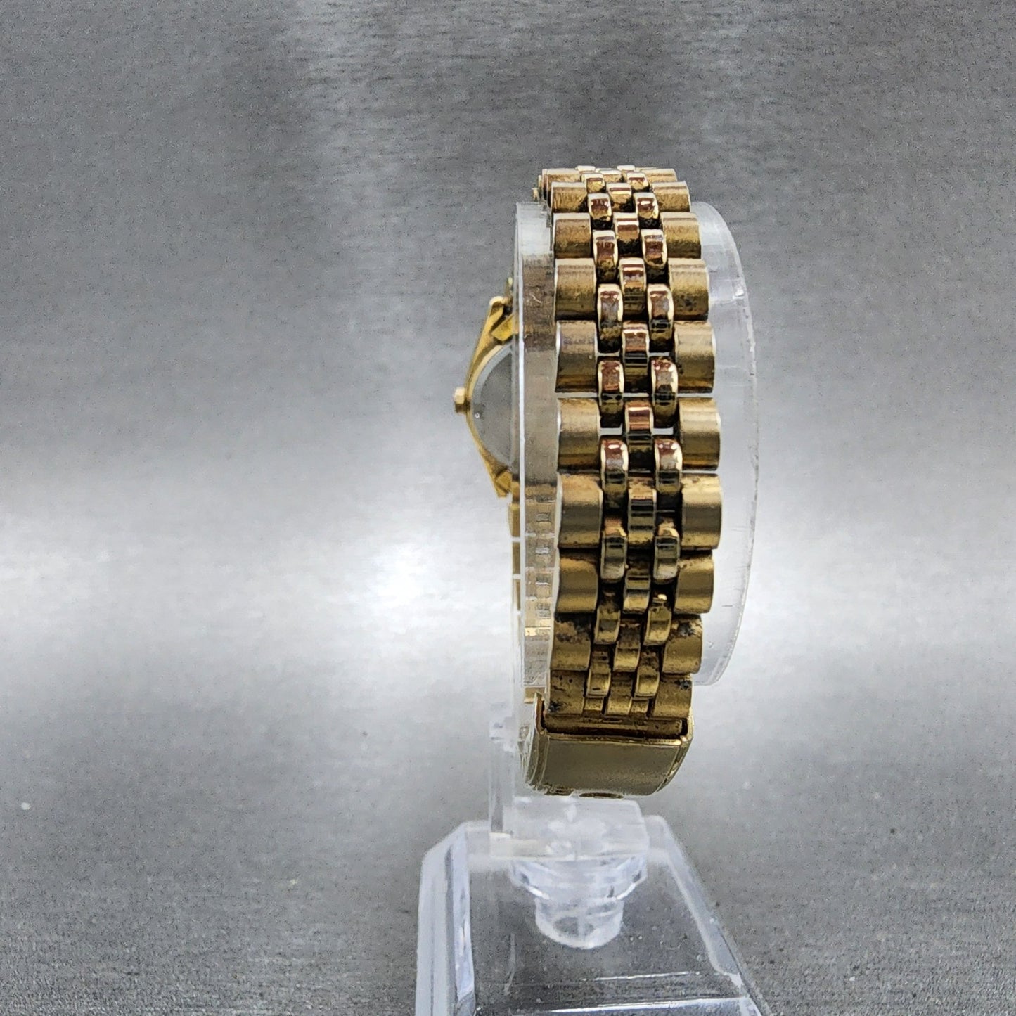 Seiko SQ Watch Women 24mm Black Dial Gold Tone Daydate 3e230a69 New Battery7