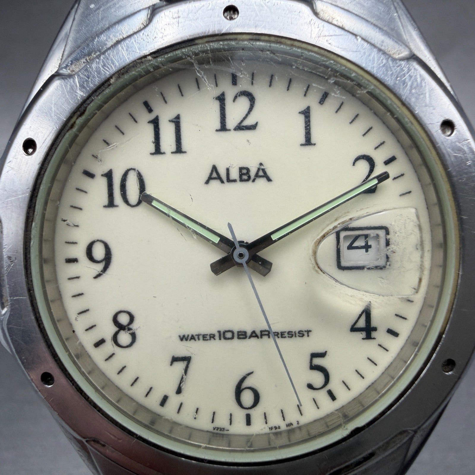 Seiko Alba Watch Men 39mm White Dial Silver Tone Date V732-0S00 New Battery VTG1
