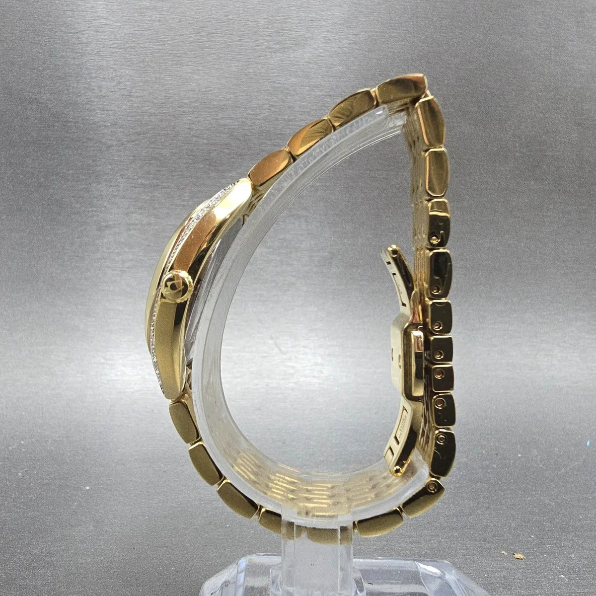Bulova Watch Women 30mm White Dial Gold Tone Round 98R298 Crystal Bezel Works7