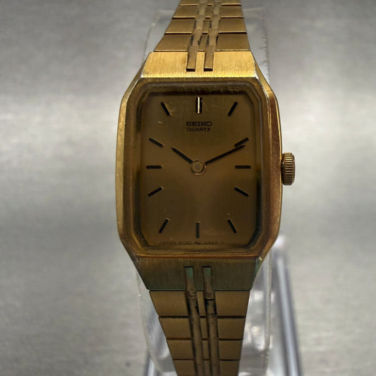 Seiko Watch Women 16mm Gold Dial Gold Tone Rectangle 2C20-5209 New Battery0