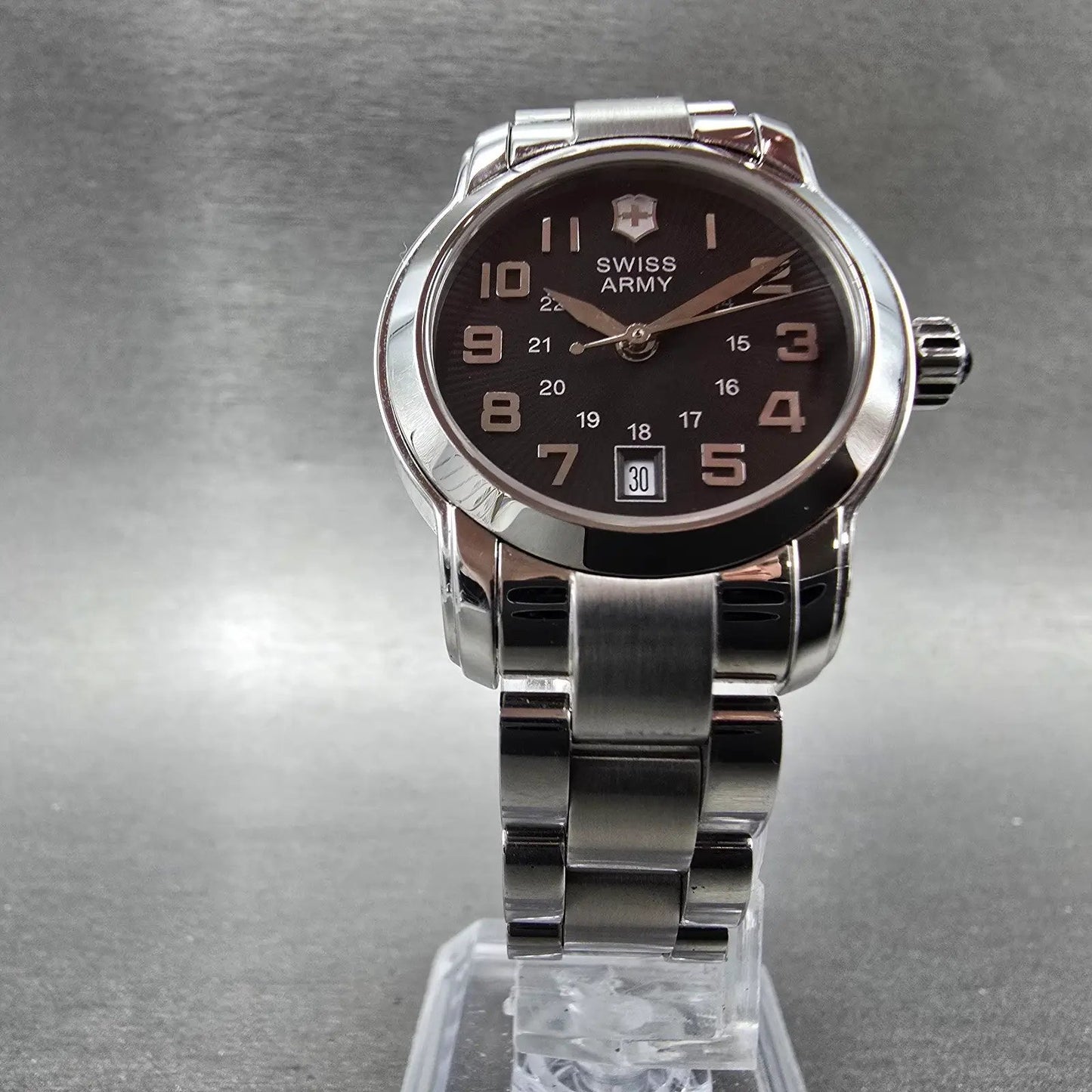 Victorinox Swiss Army Vivante Watch Women 28mm Black Dial Steel Date New Battery5
