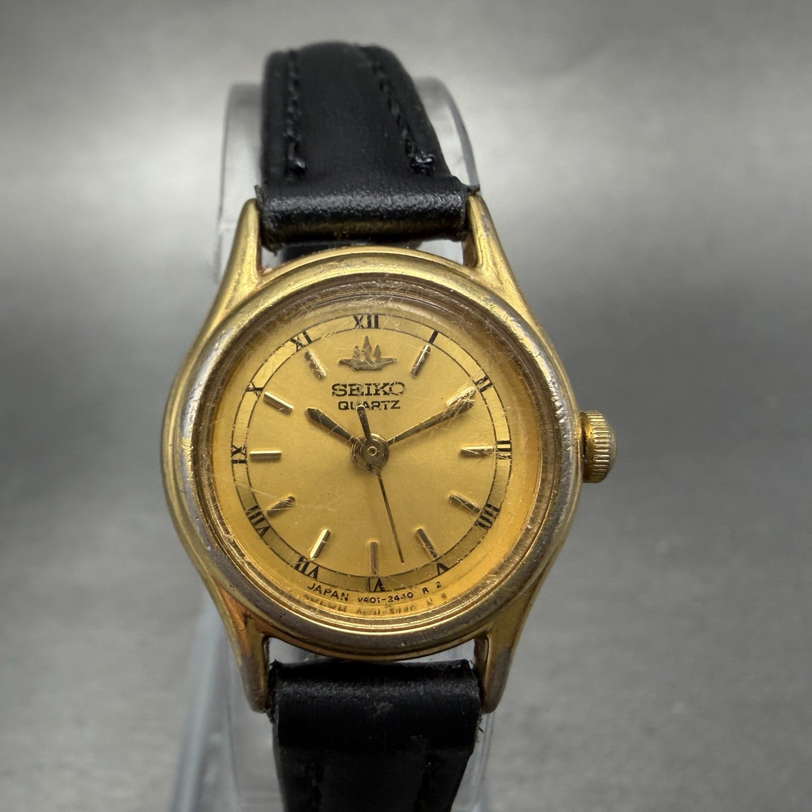 Seiko Watch Women 21mm Champagne Dial Gold Tone Round V401-0920 New Battery VTG0