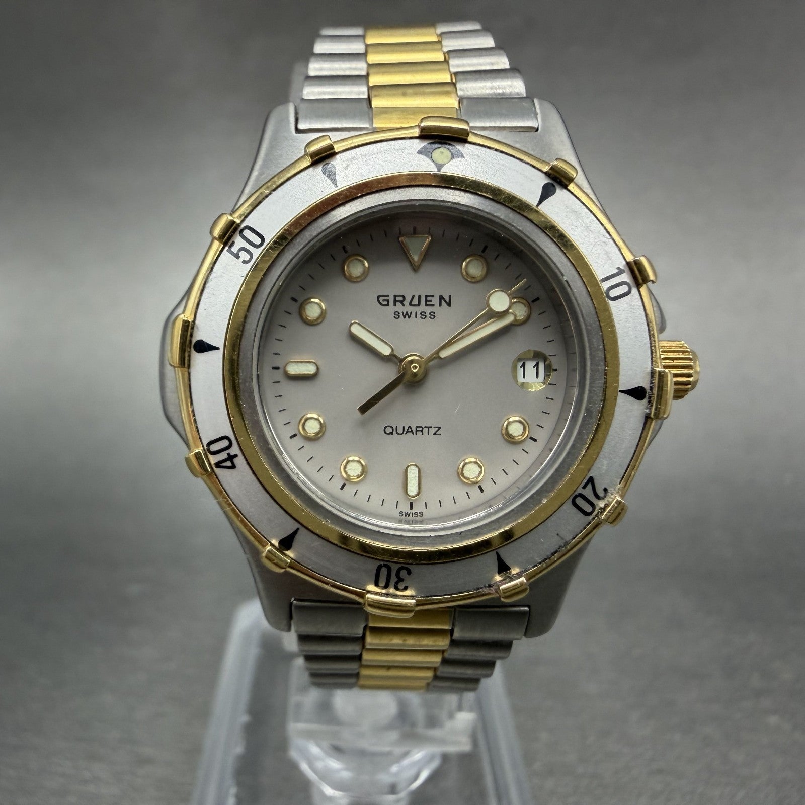 Gruen Dive Watch Women 28mm Gray Dial Two Tone Date Round 200-956.114 New Batt0