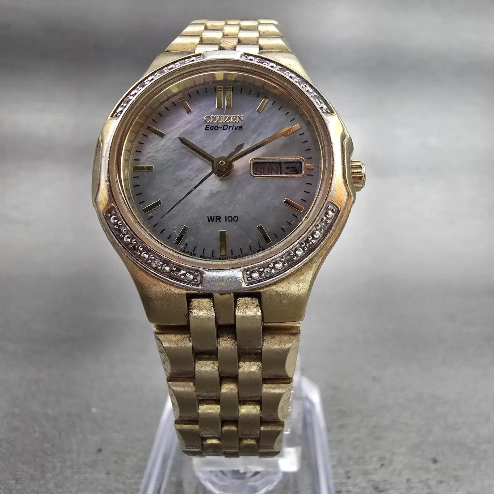 Citizen Eco-Drive Watch Women 27mm MOP Dial Gold Tone Gammed E001-S044315 Works5