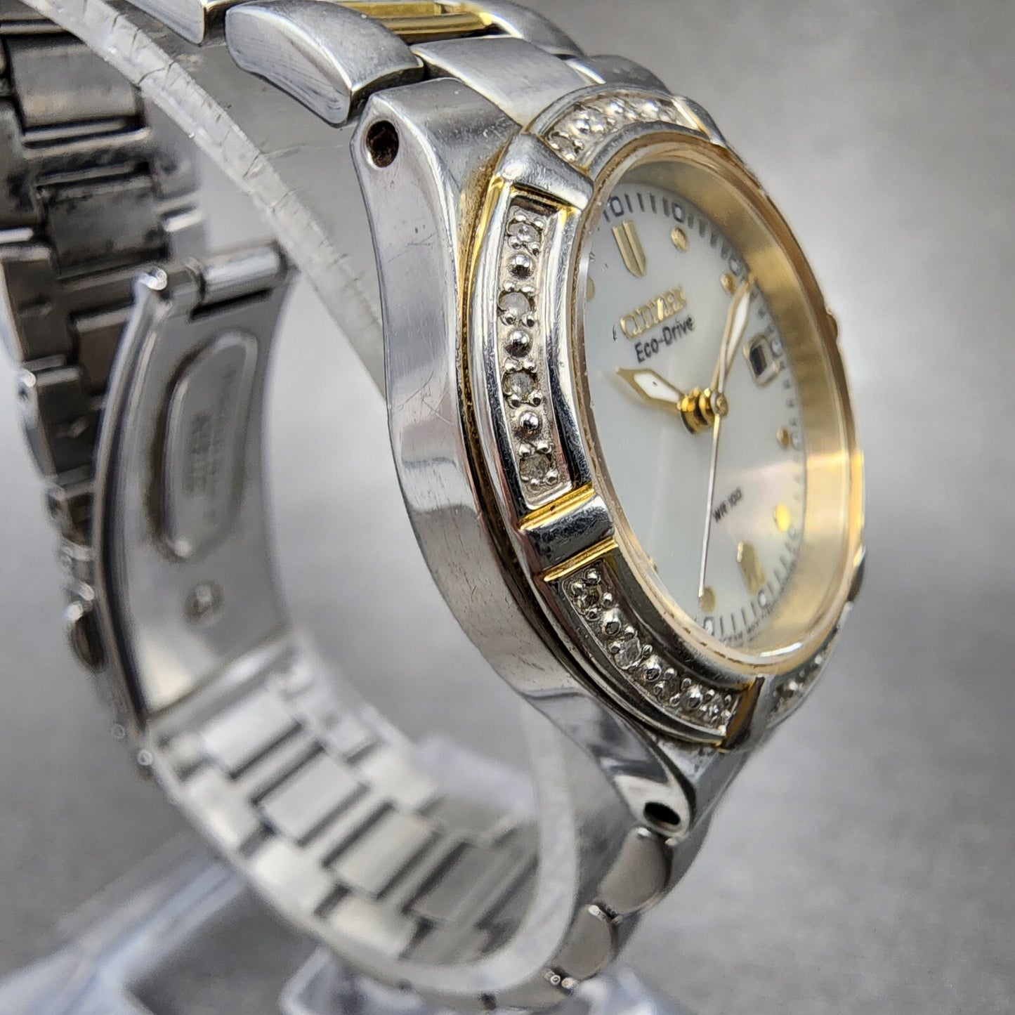 Citizen EcoDrive Watch Women 26mm MOP Dial Two Tone Date E011S044235 Works3