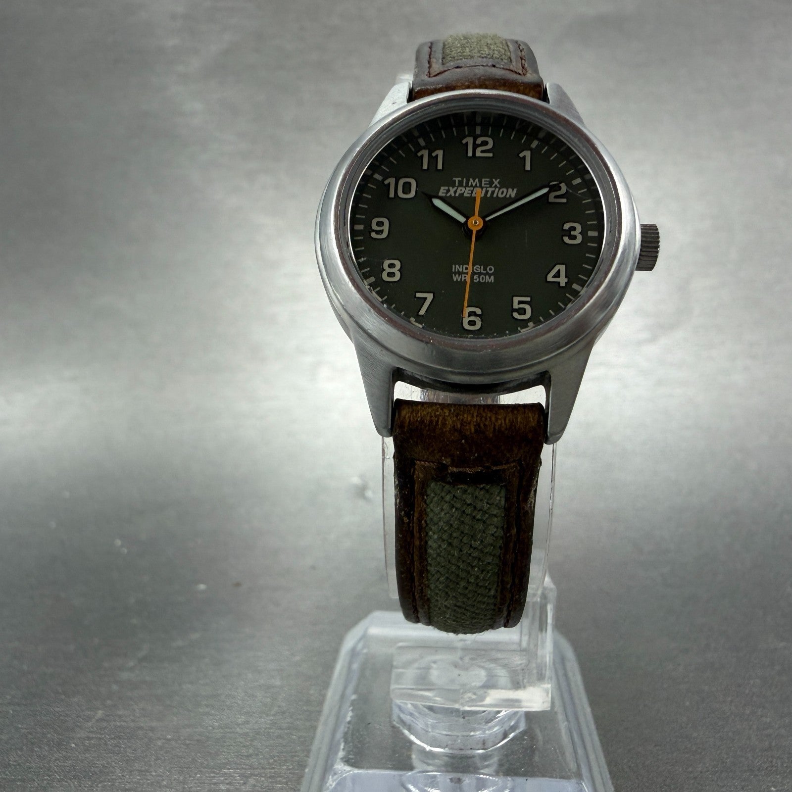 Timex Expedition Watch Women 26mm Green Dial Silver Tone Indiglo New Battery5