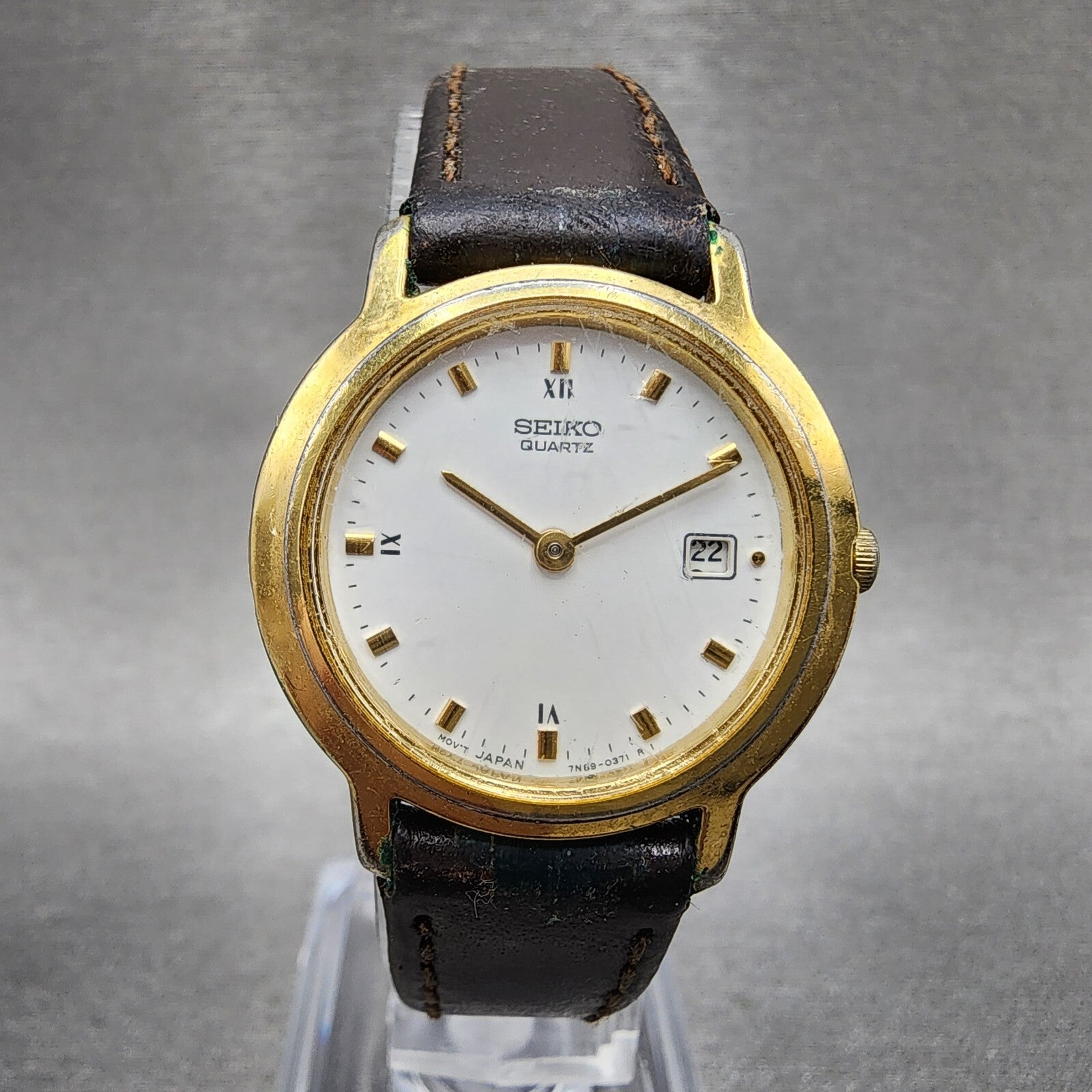 VTG Seiko Watch Women 27mm White Dial Gold Tone Date Round 7N890201 New Battery1