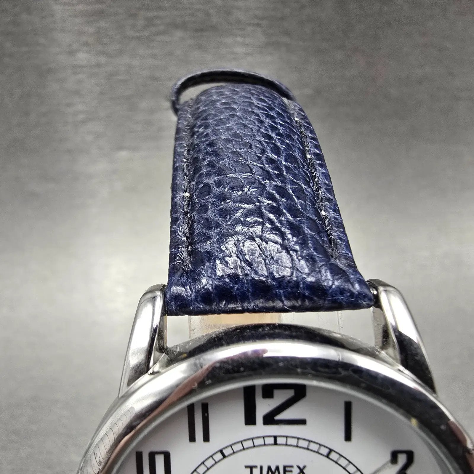Timex Indiglo Watch Men 35mm White Dial Silver Tone Round T2G171 New Battery4