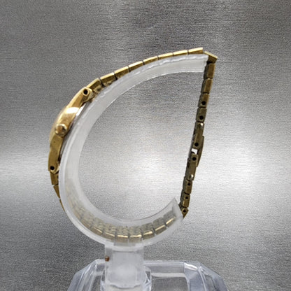 Seiko Watch Women 17mm Champange Dial Gold Tone Round 2C200209 New Battery6