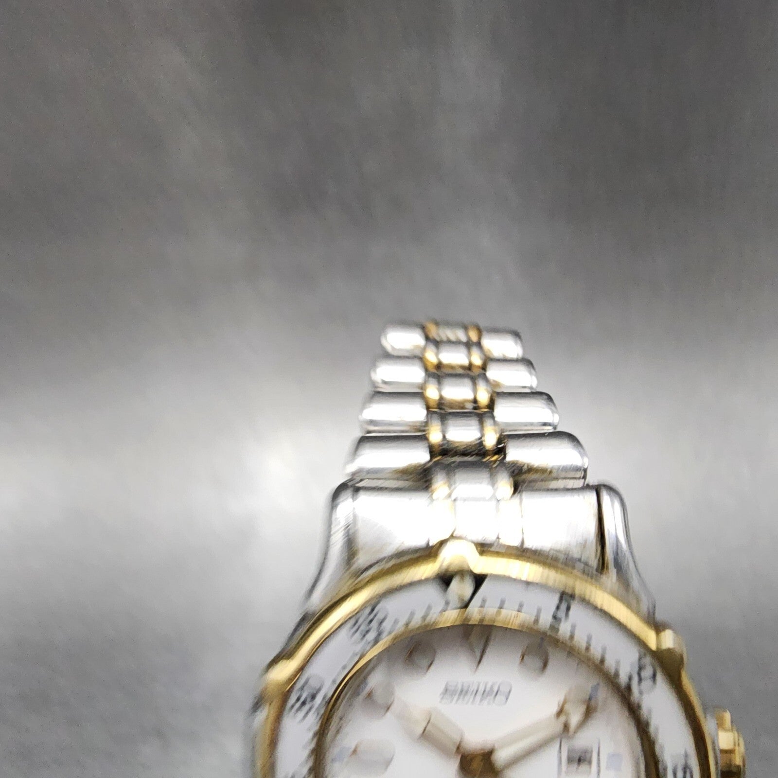 Seiko Diver Watch Women 31mm White Dial Two Tone Date Round 3E250A30 New Batt4