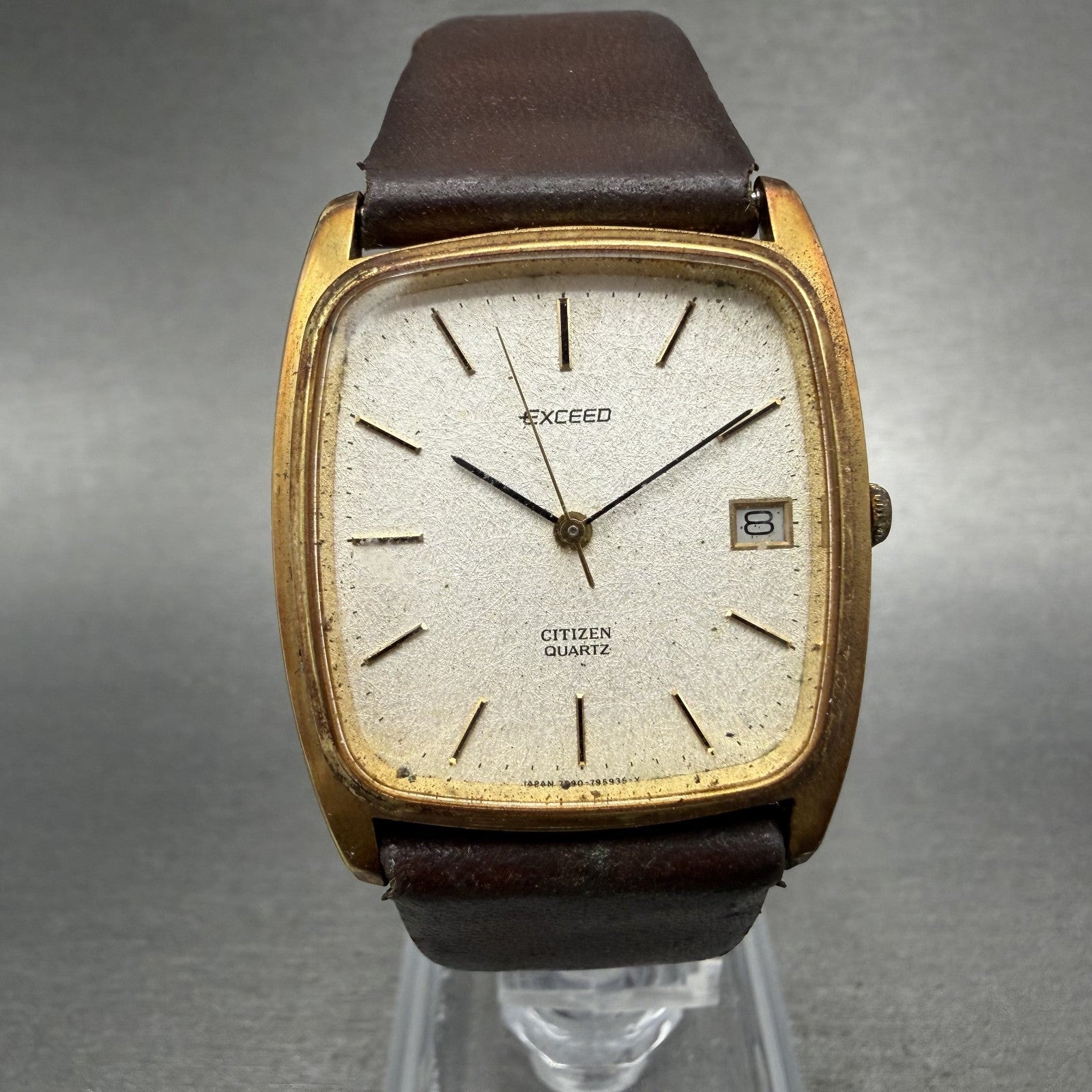 Citizen Exceed Watch Men 29mm Silver Dial Gold Tone Date 4795423 PARTS0