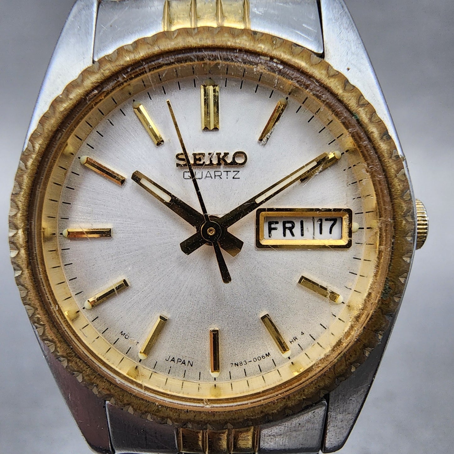 Seiko Watch Women 25mm White Dial Two Tone daydate Round 7n830041 New Batt B1231