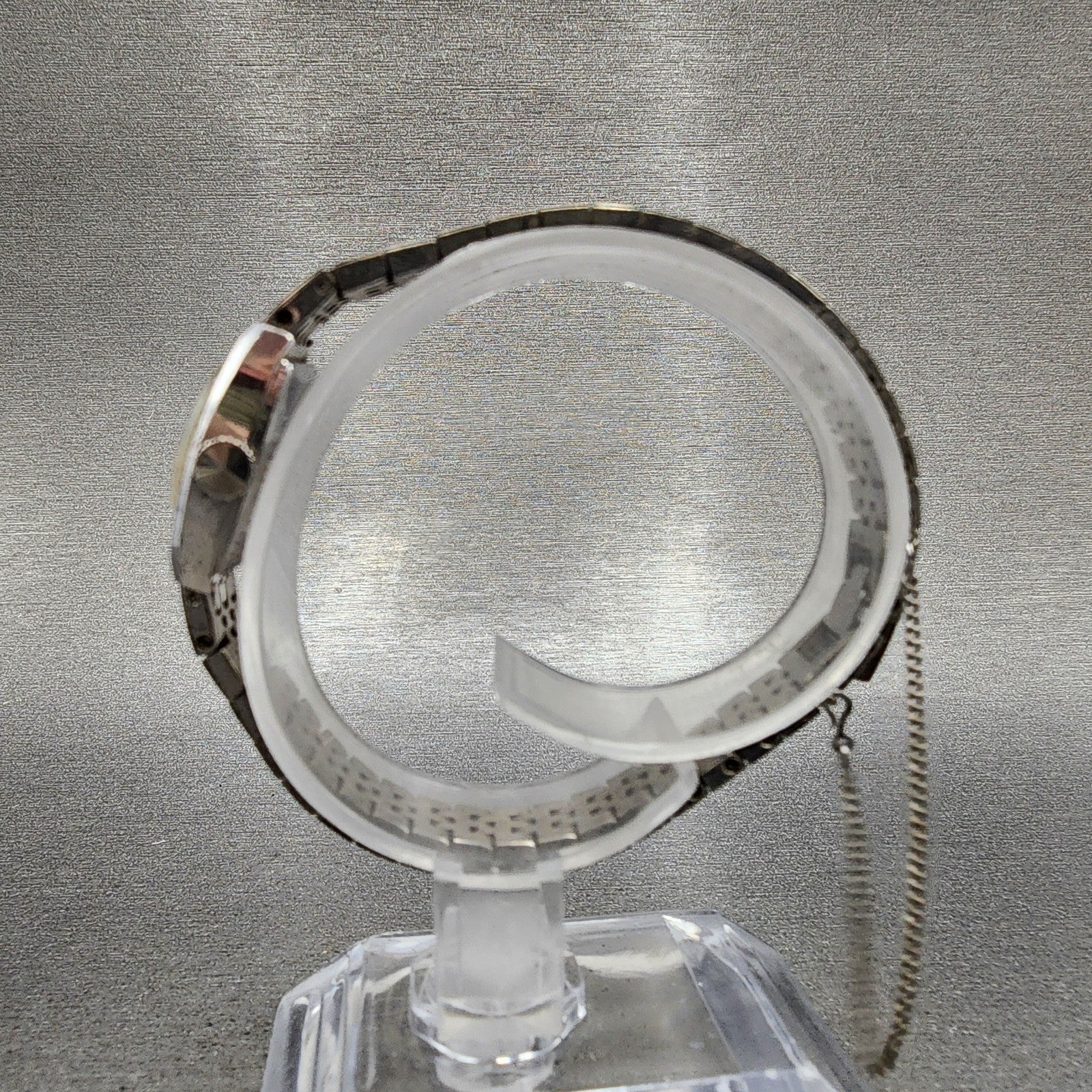 Seiko Watch Women 16mm Silver Dial Silver Tone Oval Manual 117060 Runs6
