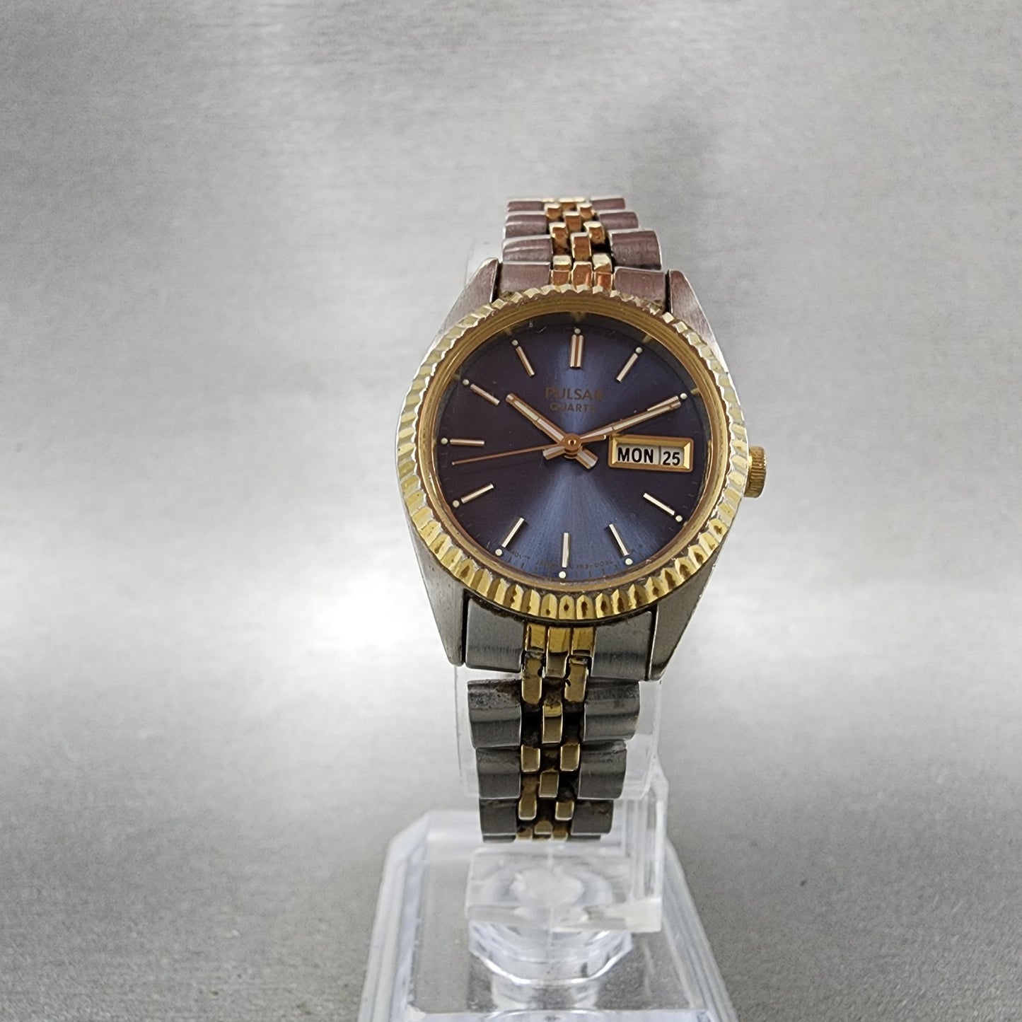 Pulsar Watch Women 24mm Blue Dial Two Tone Daydate Round V7830030 New Battery5
