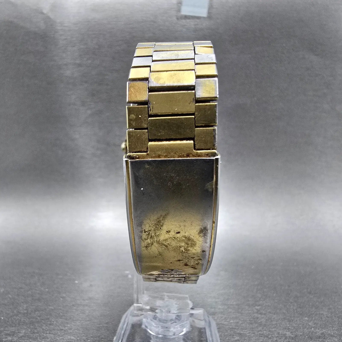 Seiko SQ Watch Men 35mm Silver Dial Gold Tone Daydate Round 8223-8029 PARTS VTG98