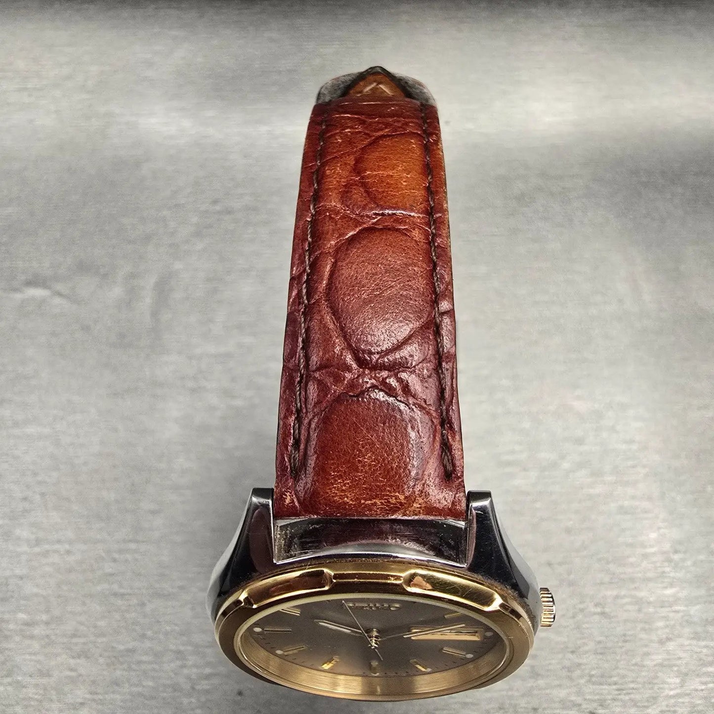 Seiko Watch Men 37mm Gray Dial Two Tone Daydate Round 7N43-8199 New Battery4