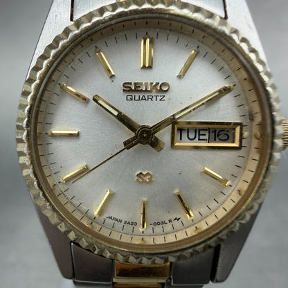 Seiko SQ Watch Women 25mm Silver Dial Two Tone Daydate Round 2A23-0039 NewBat 791