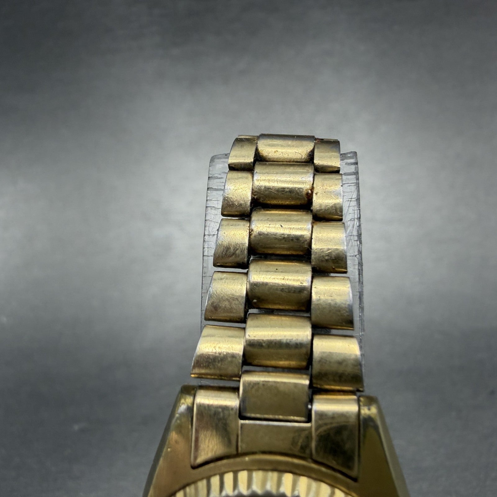 Seiko SQ Watch Women 25mm Champagne Dial Gold Tone Daydate 2626-0159 New Battery4
