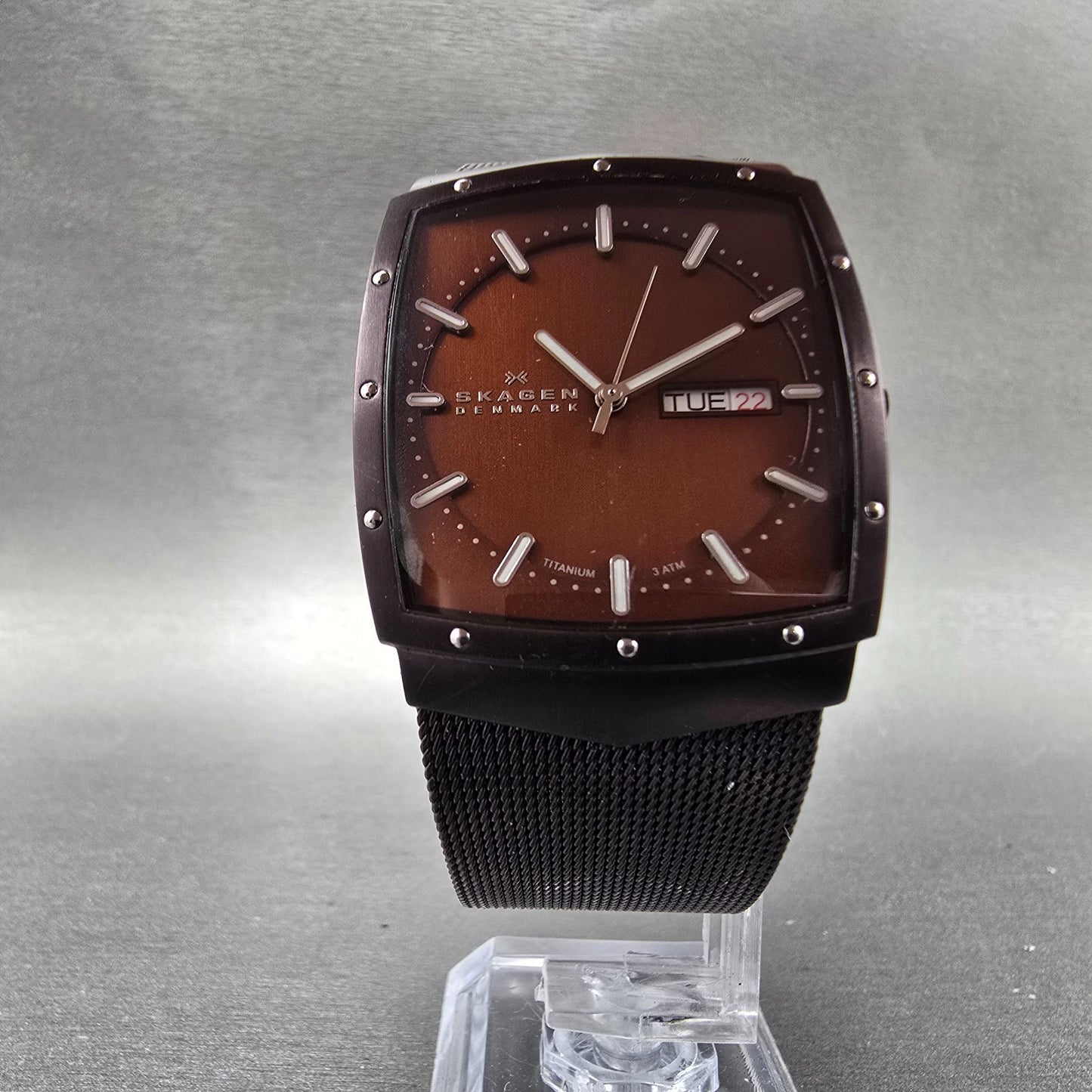 Skagen Watch Men 34mm Brown Dial Purple Tone Daydate Rectangle 396LTMD PARTS6