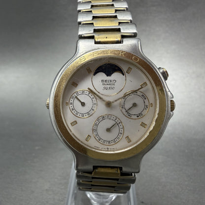 Seiko Moon Phase Watch Men 35mm White Dial Two Tone Daydate 7F38-6110 NewBattery0