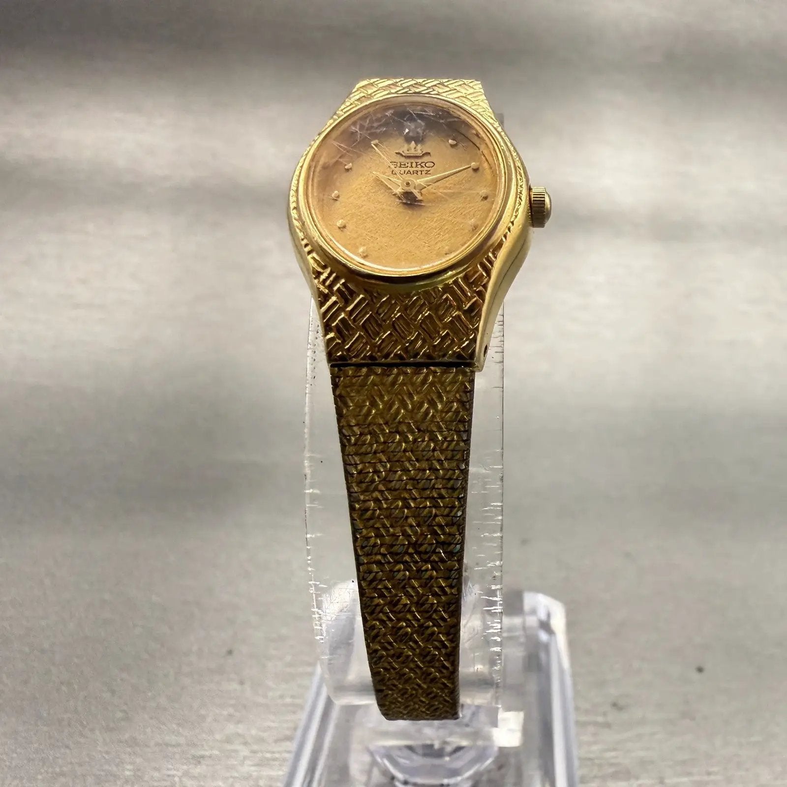 Seiko Watch Women 18mm Gold Dial Gold Tone Oval V401-5310 New Battery Vintage5