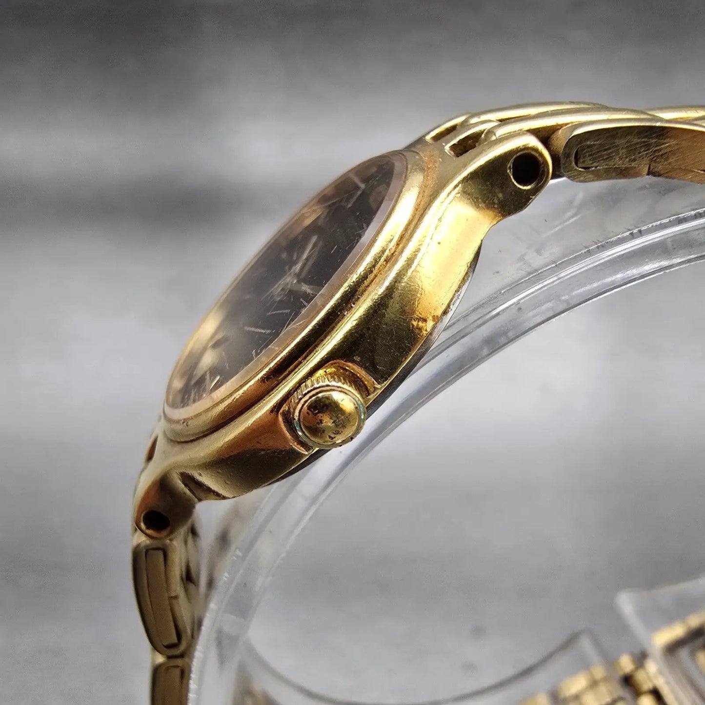 Seiko Watch Women 22mm Black Dial Gold Tone Round 1N00-0A99 New Battery Vintage2