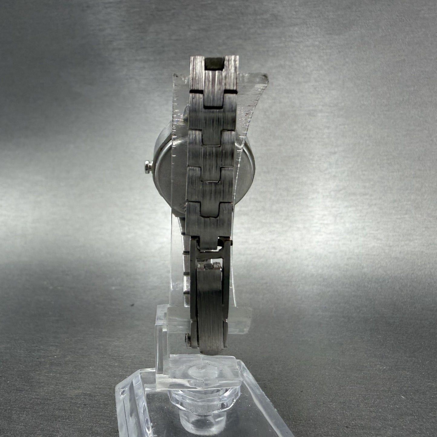 Hamilton Red Led Watch Women 24mm Digital Silver Tone Oval 992976 PARTS8