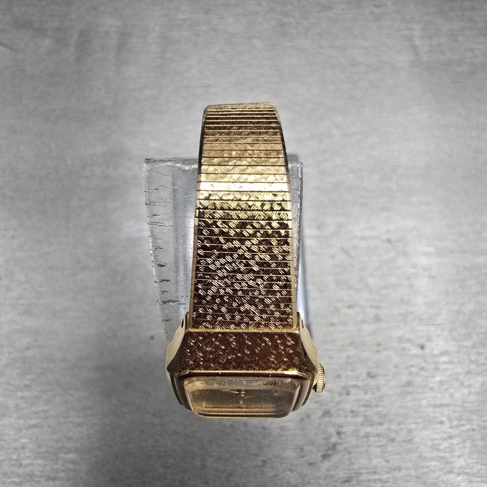 Seiko Watch Women 17mm Champagne Dial Gold Tone Rectangle 2C20-5789 New Battery4