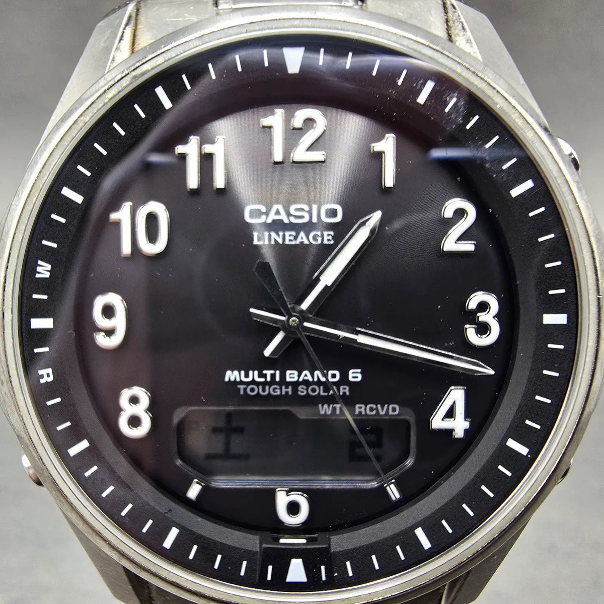 Casio Lineage Watch Men 40mm Black Dial Titanium Analog Digital Solar Runs JDm1