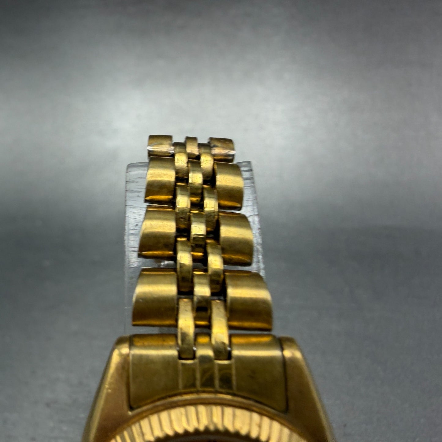 Seiko Autoamtic Watch Women 25mm Gold Dial Gold Tone Daydate 4206-0519 PARTS5