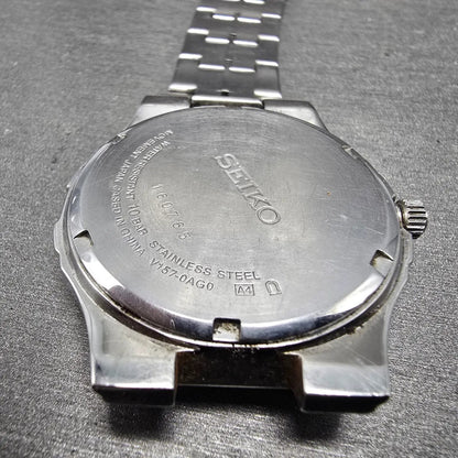 Seiko Solar Watch Men 38mm Black Dial Silver Tone Date READ!!!!!! V157-0AG0 Runs13