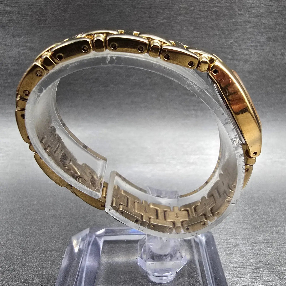 Seiko Watch Women 17mm Gold Dial Gold Tone Oval 1N01-0CS0 New Battery Vintage8