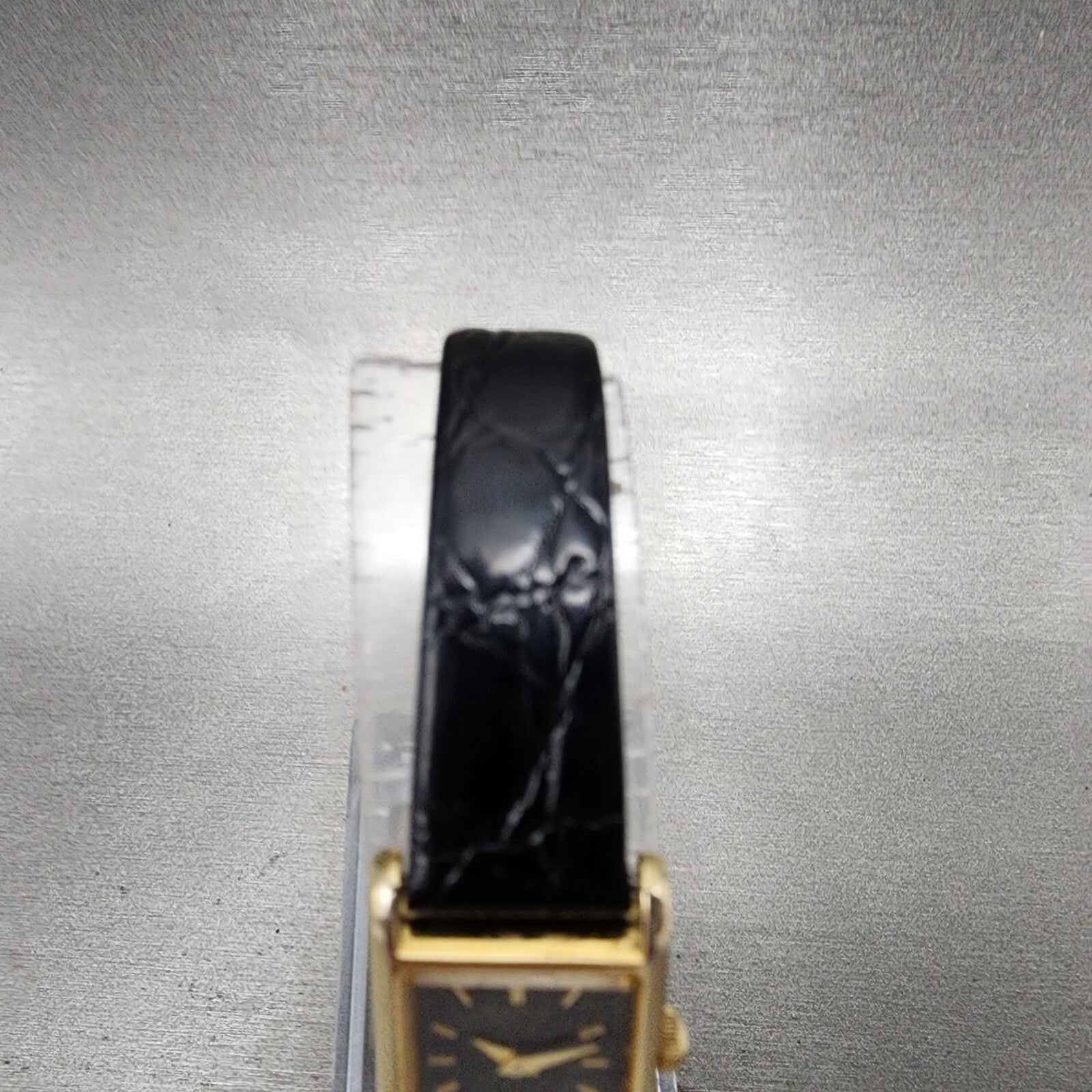 Seiko Tank Watch Women 14mm Black Dial Gold Tone Rectangle 1F205A69 New Battery3