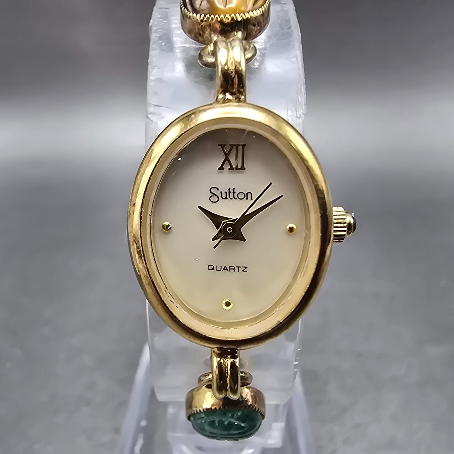 Sutton Watch Women 16mm MOP Dial Gold Tone Oval Gem Bracelets New Battery0